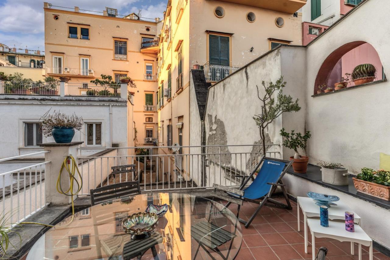 Residenza San Teodoro Chiaia Dimora Storica Appartement