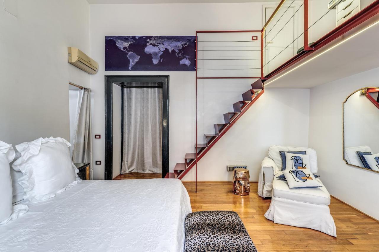 Residenza San Teodoro Chiaia Dimora Storica Apartment *